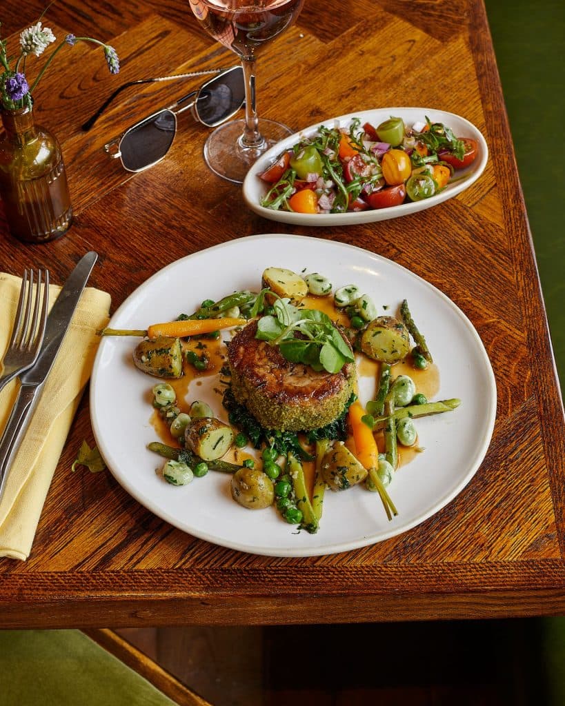 Cover Image for Our new summer menu at The Queen's Head!